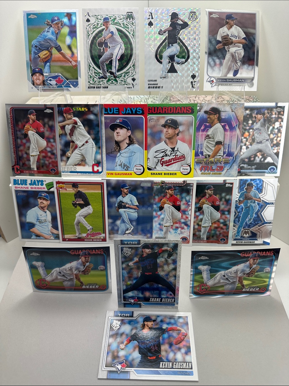 Shane Bieber & Kevin Gausman lot of 20 (Blue Jays, Guardians)